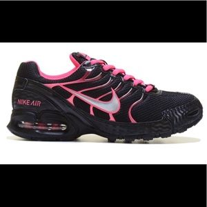 WOMEN NIKE MAX AIR NEW IN BOX!!